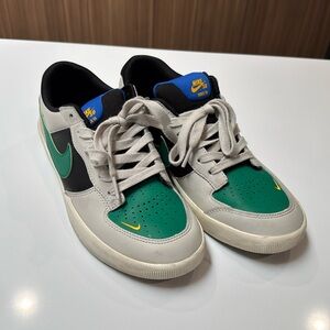 Men’s Nike SB Shoes Size 8